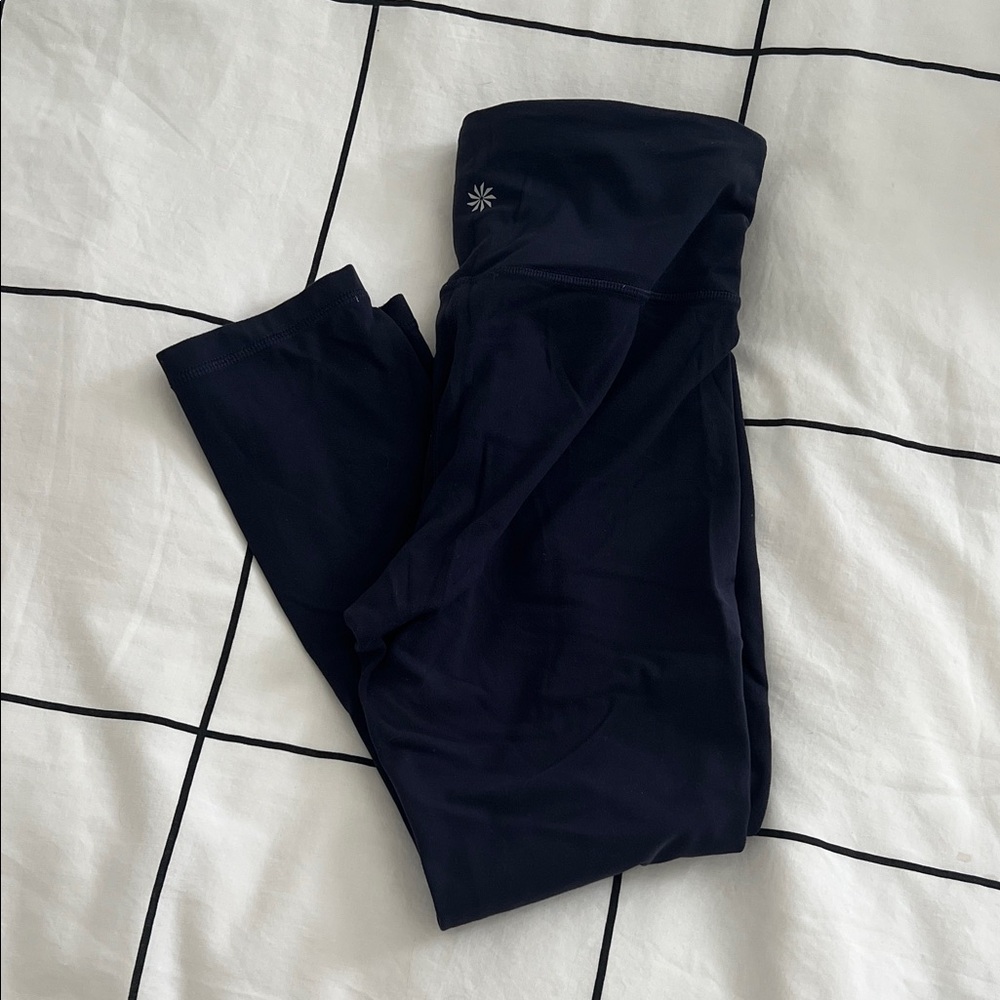 Athleta elation capri navy size small!